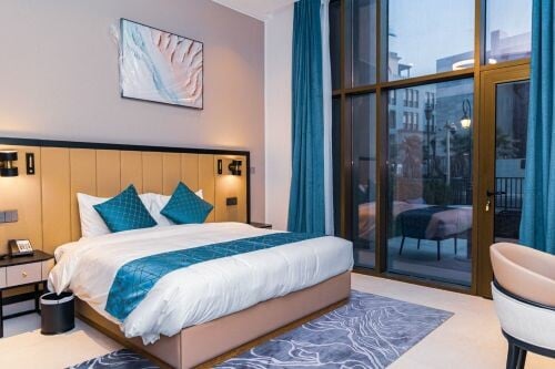 استوديو مفروش للإيجار.