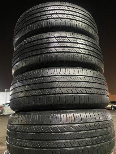 235/60/18.. Hankook