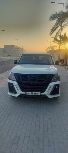 nissan patrol LE 2012