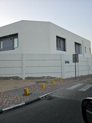 للبيع فلل في اسلطه الجديده