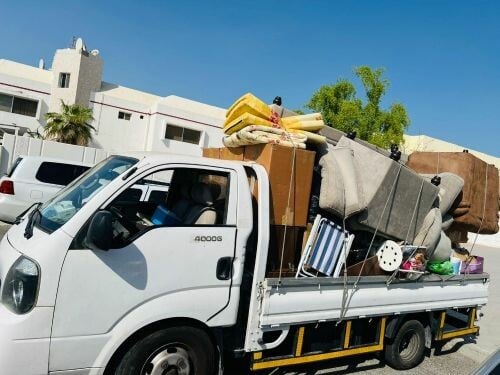 نقل عفش وفك وتغليف وتركيب واثاث ا