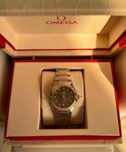 أوميغا كونستليشن للنساء