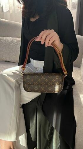 Louis Vuitton Wallet on Chain