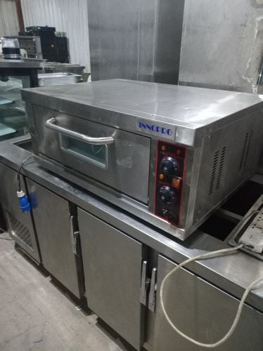 restourent eqweppemend for sell