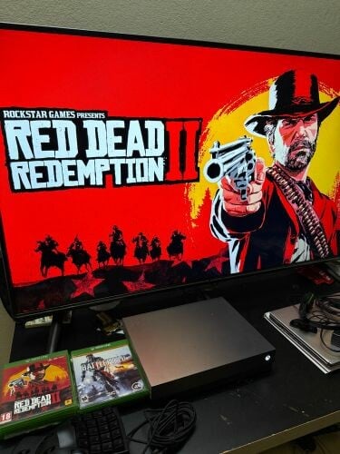 XBOX ONE X 1TB 4K GOLD EDITION