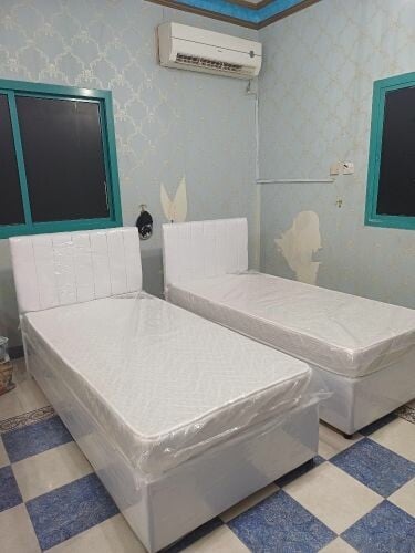 جميع أنواع الأثاث متوفرة 70835586