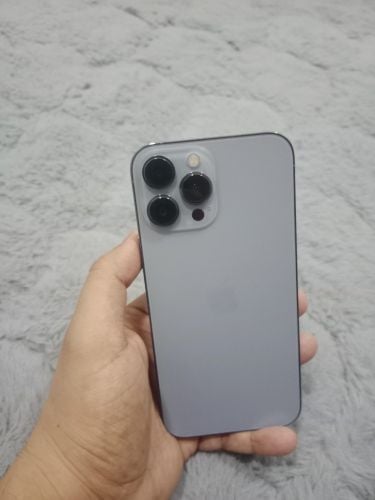 آيفون ١٣ برو ماكس
