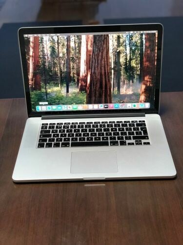 MacBook Pro core i7 15.4’inch