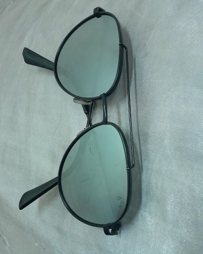 نظارات مرآة ايه اند اتش