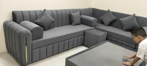 مجلس أرضي جديد جاهز,