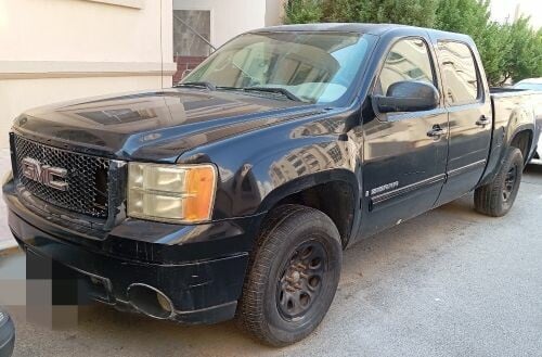 Scrap GMC Sierra 2008 pickup