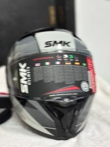 SMK BRAND NEW HELMET HQ  XL/M