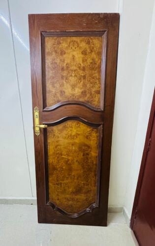 باب خشبي مجانا