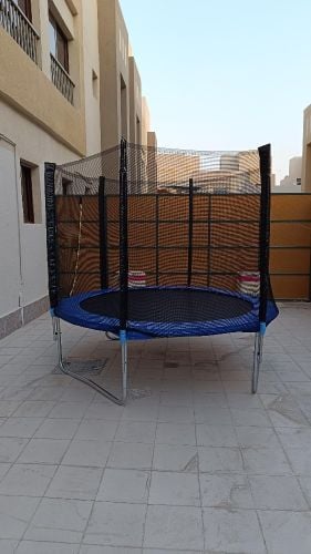 trampoline 8ft