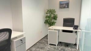 مكتب مميز ابتداء من 2800 ريالقط