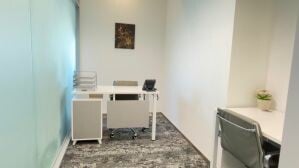 مكتب مميز ابتداء من 2800 ريالقط