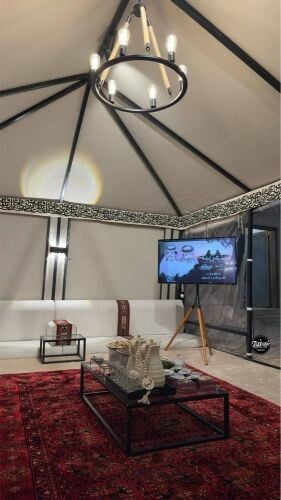 خيمة الشيخة حيمة الصقور خيام