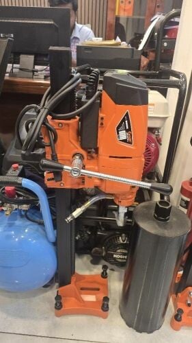 آلة حفر 255 مم