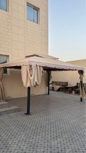 خيمه ٣ فيه ٤