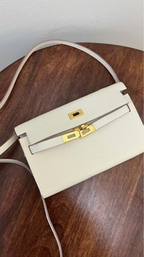 Hermes kelly clutch 