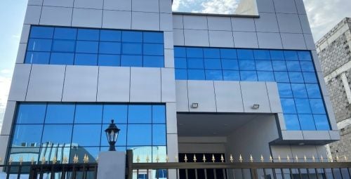 بناء ستورات ومخازن