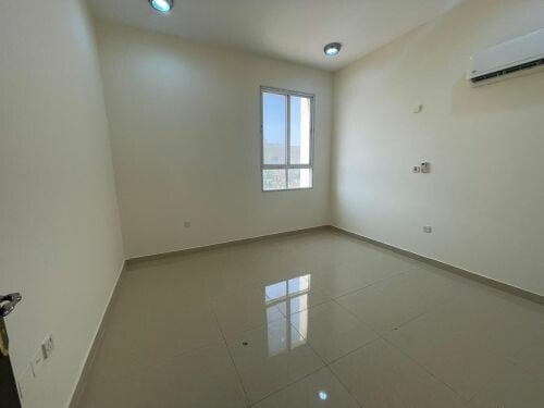 غرفتين وصالة معيذر خلف الفروسية