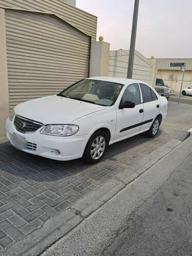 NISSAN SUNNY 2011
