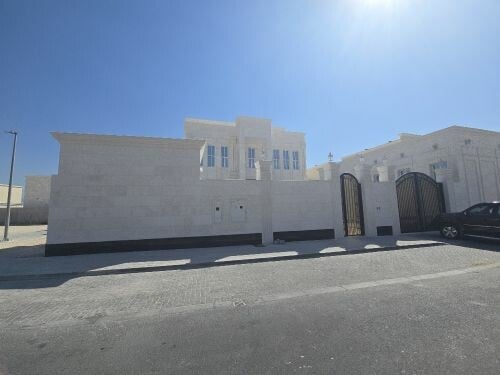 لللبيع بروضه الحمامه