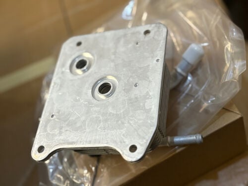Nissan Xtrail Altima oil cooler