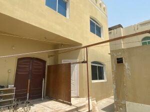 فيلا مستقلة 5 غرف لا تدع الفرصة