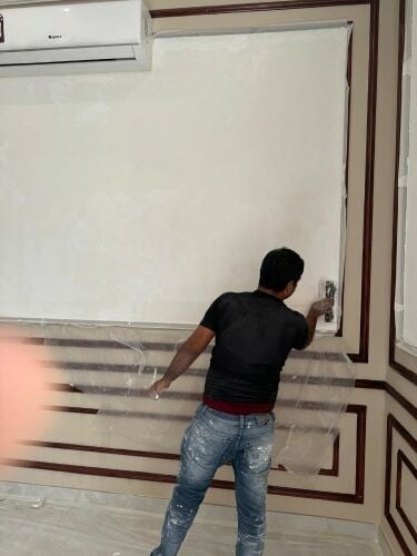 صباغ وجبس