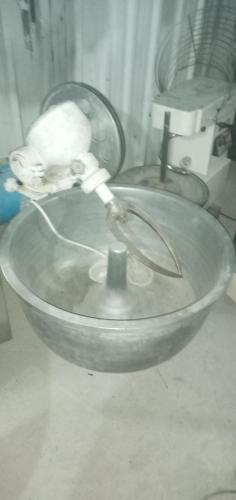 aleqweppement restourents for sal