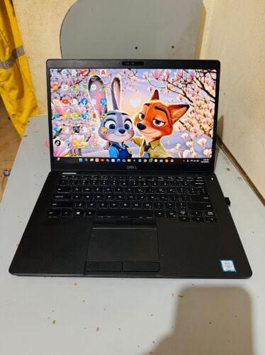 Dell Latitude 5400 i5/8Gen/16/256