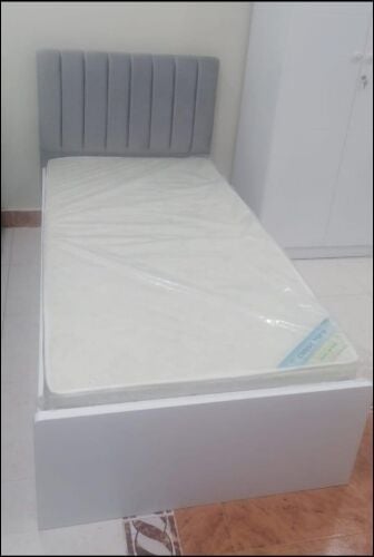 جميع أنواع قطع الأثاث الجديدة في