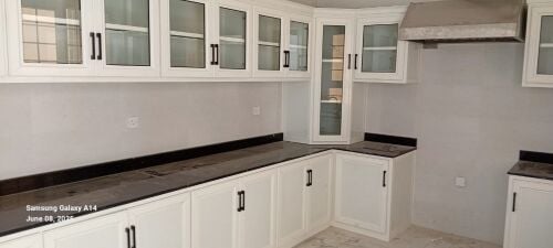 تفصيل مطابخ المنيوم تفصيل أبواب و