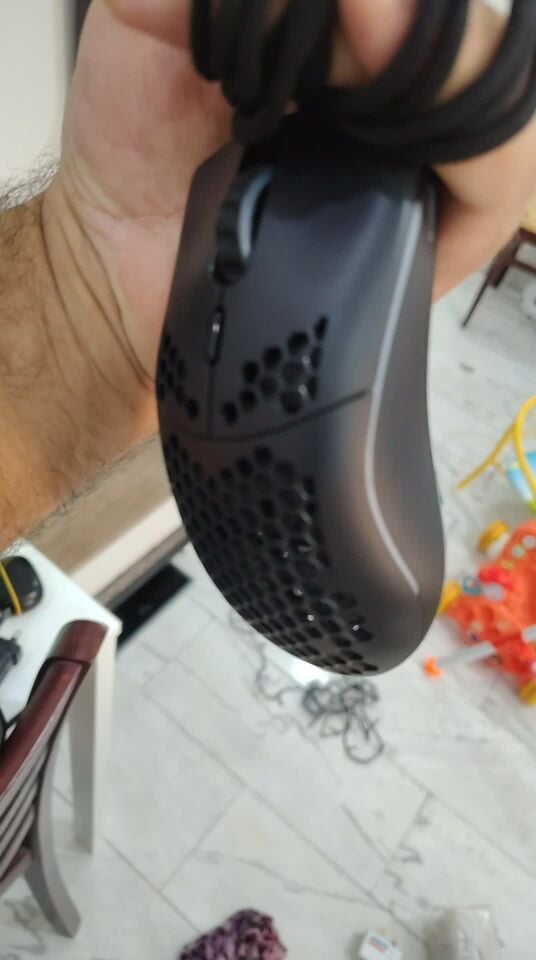 Glorious model 0 wired