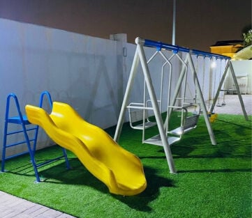 مرجيحة زحالقة الاطفال