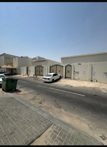 للبيع فيلا أرضيه في معيذر