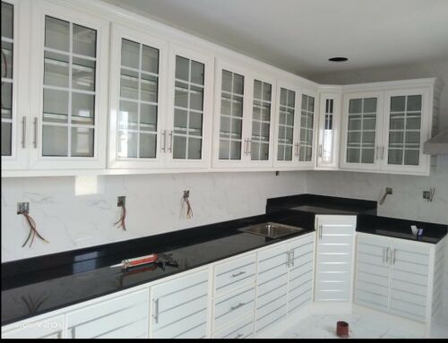 تفصيل مطابخ المنيوم تفصيل أبواب و