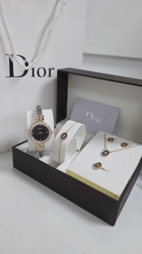 اطقم نسائيه عرض خاص