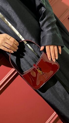 Saint Laurent LE 5 a 7 In Patent