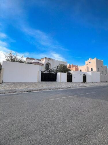 فيلا 1200م الذخيرة للبيع :