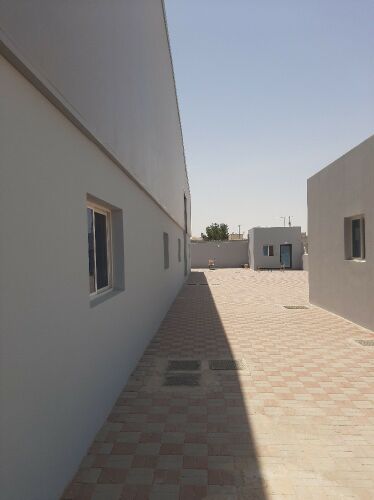 4500 Sqm store+2 rooms in Birkath