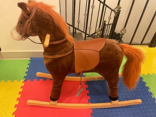 rocking horse 