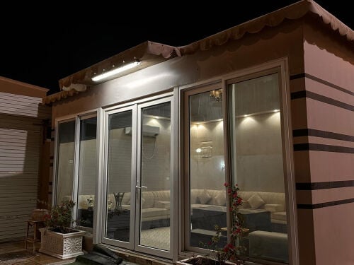 للبيع خيمه مجلس بأثاثها كامل