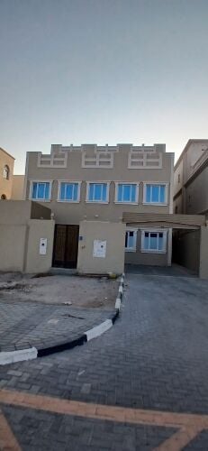 للايجار فيلا بالخيسه بالمكيفات