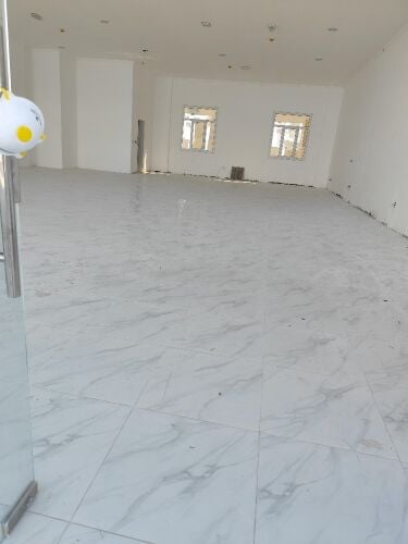 shops for rent Umm qarn