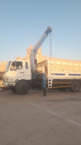 boom truck for rent ...7711 6345