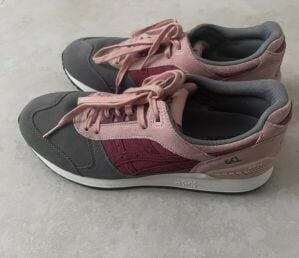 asics original shose