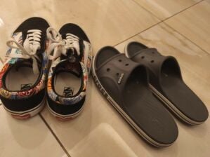 Vans Old Skool + FREE CROCS